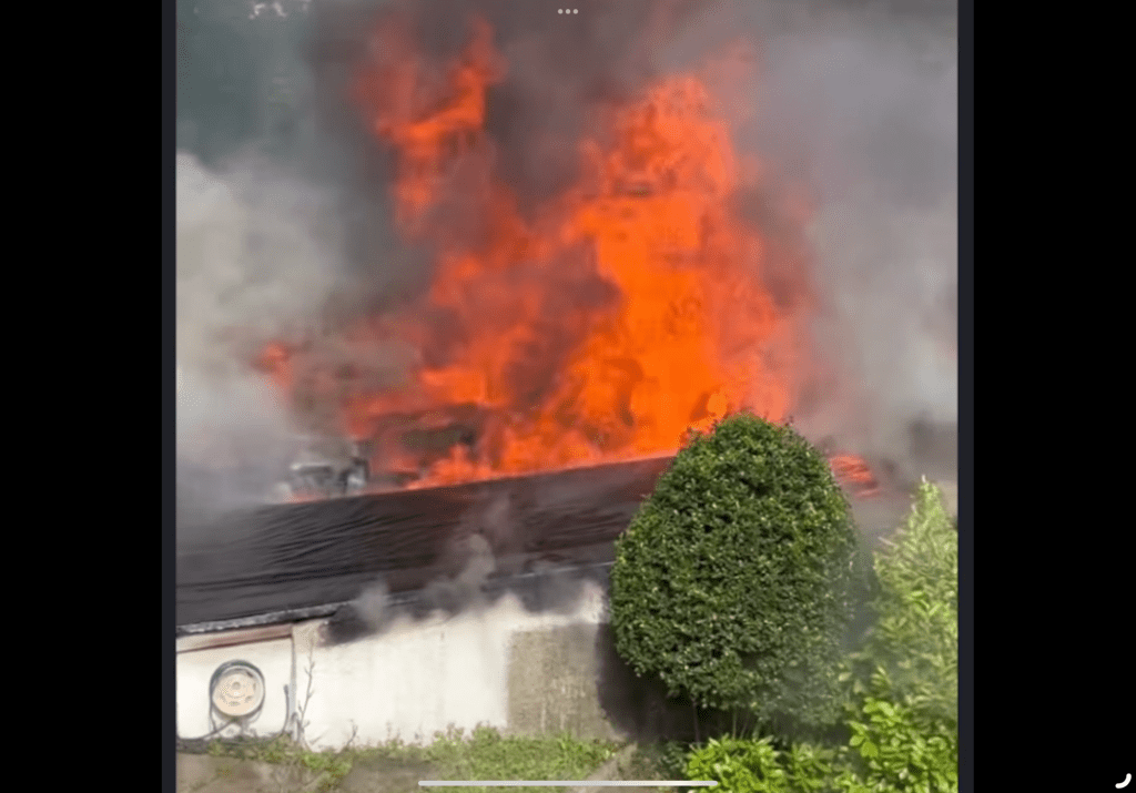 Major emergency response as fire engulfs Station Road&nbsp;garages